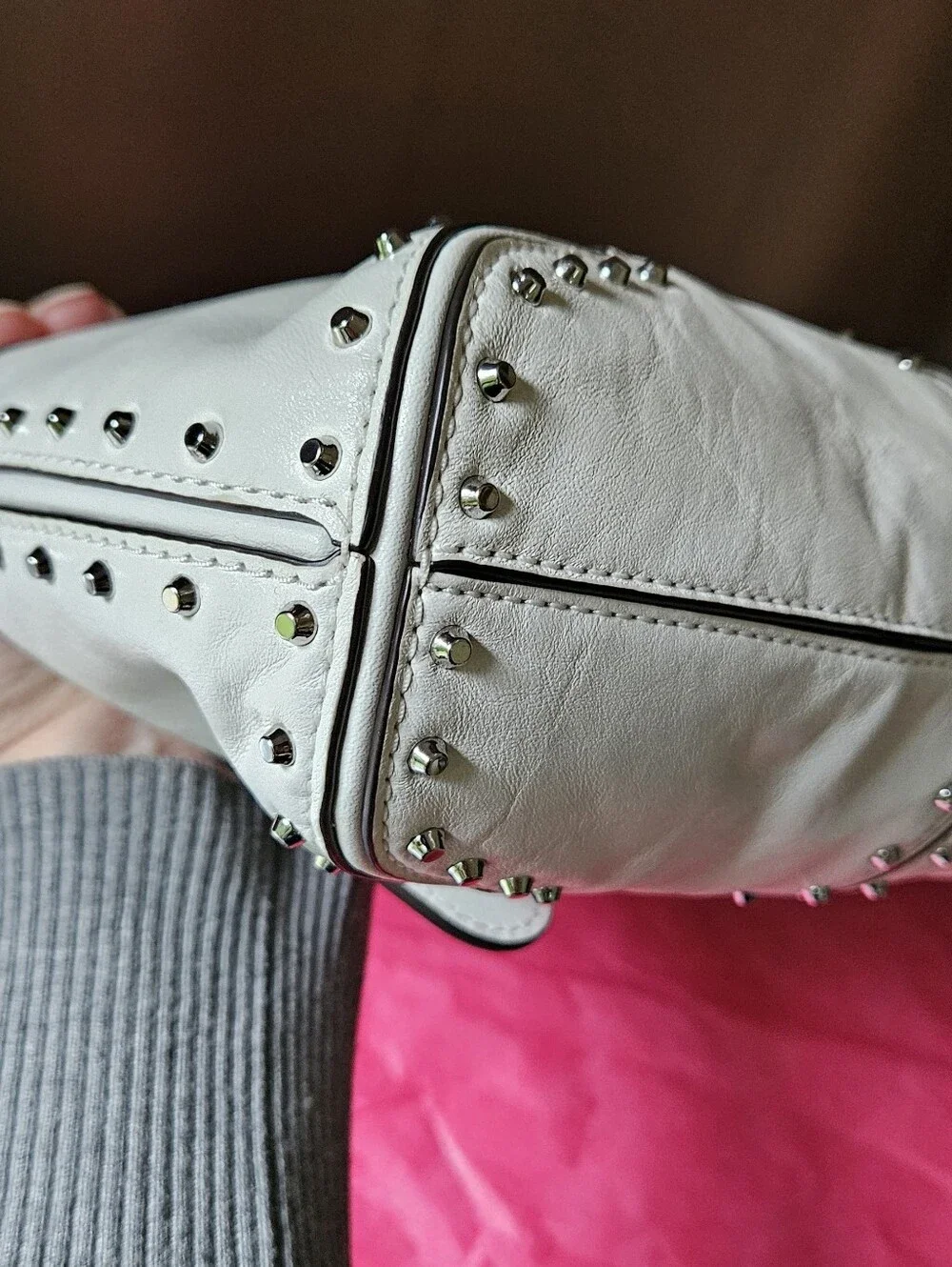 NWOT Michael Kors Astor Studded Leather Shoulder Bag Optic White
